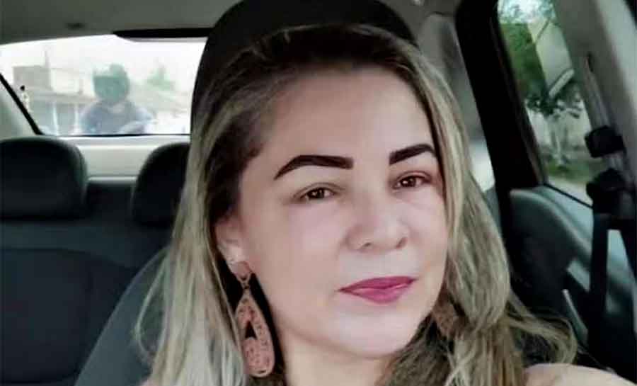 Professora perde o controle do veículo e morre em acidente de trânsito ao voltar de curso no interior do Acre