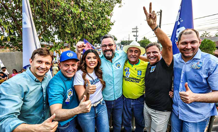 No primeiro dia de campanha, Bocalom é recebido por multidão na Baixada da Sobral