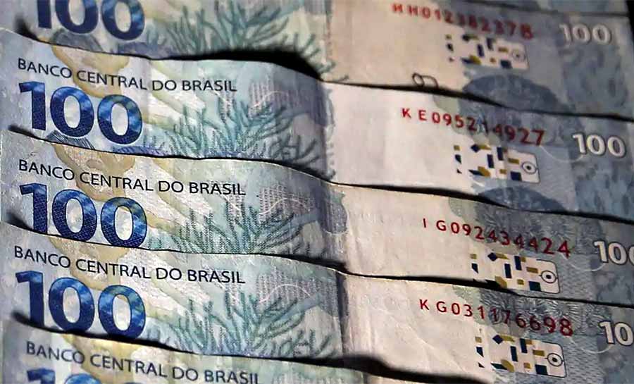 Orçamento de 2025 prevê salário mínimo de R$ 1.509