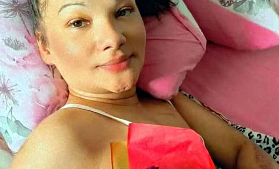 Funcionária de lanchonete que sofreu queimaduras em explosão sai do hospital após quase 50 dias na UTI no AC