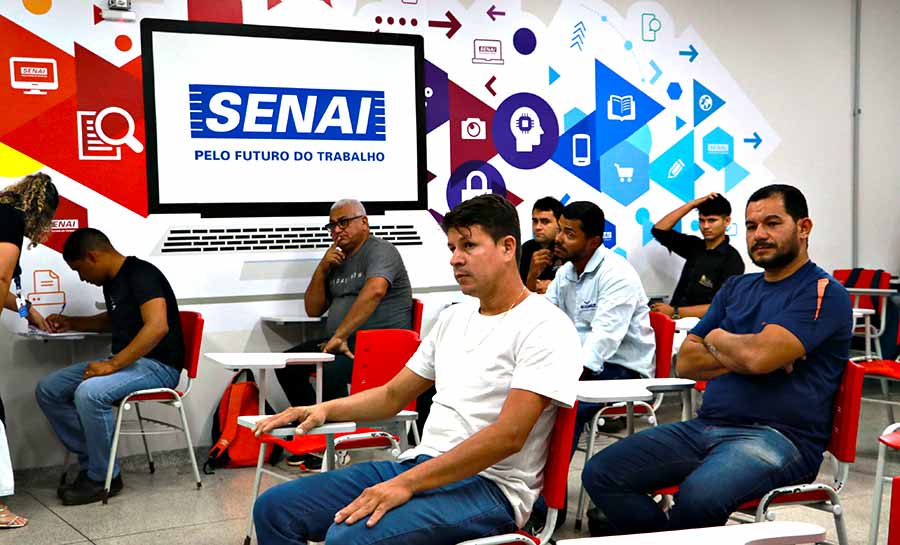 SENAI/AC realiza aula inaugural do curso de eletrotécnica