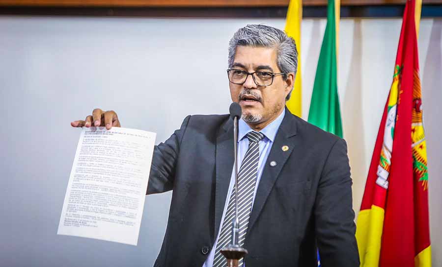 Edvaldo Magalhães denuncia fraude em contrato de vigilância eletrônica da Secretaria de Educação