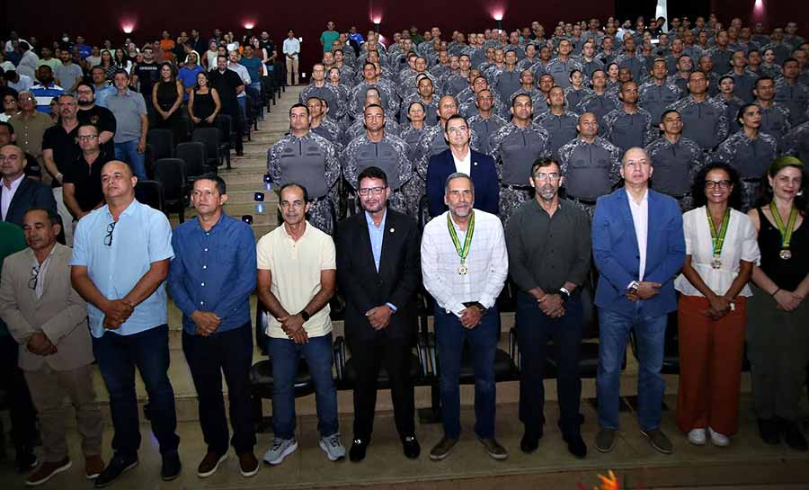 Governador prestigia aula inaugural da 100ª edição do curso da Força Nacional em Cruzeiro do Sul