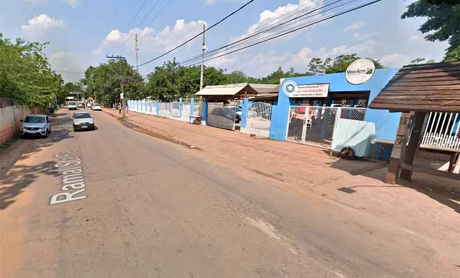 Em ataque criminoso, homens disparam contra três pessoas em via pública de Rio Branco