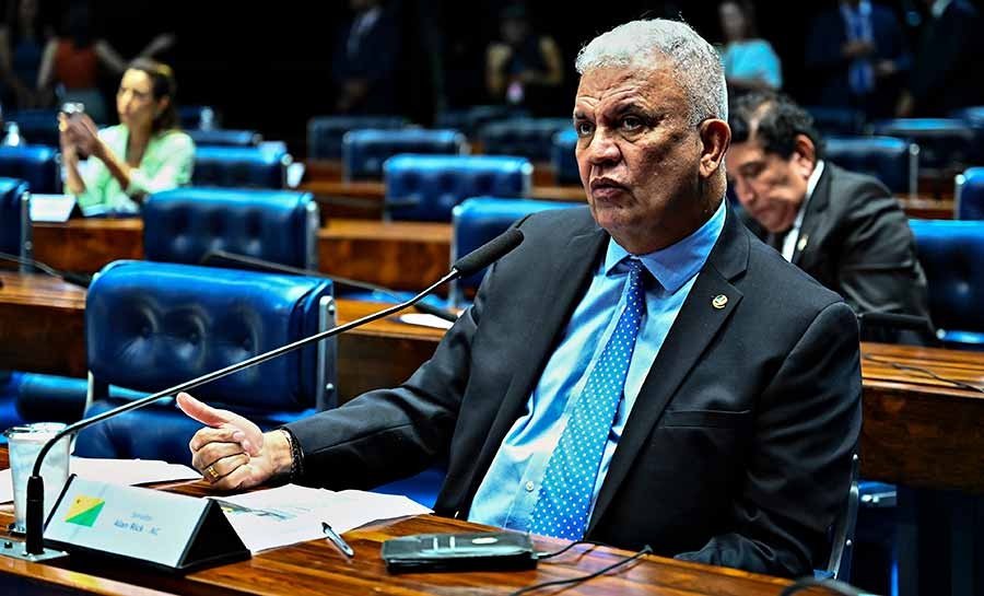 Senador Petecão apresenta projeto para tornar o Tribunal do Júri mais justo e representativo