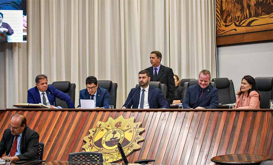 Aleac aprova reajustes e criação de programa alimentar durante Ordem do Dia desta terça-feira