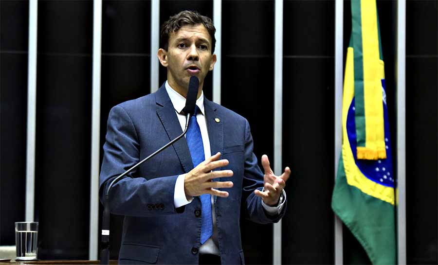 Eduardo Velloso pede a Tebet e mais dois ministros inclusão do Acre em rota de exportação para porto de Chankay, no Peru