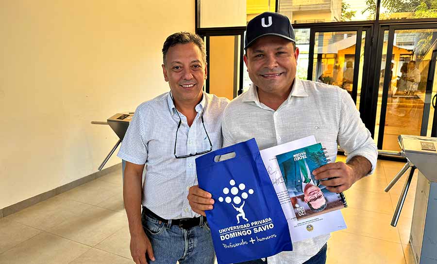 Tadeu Hassem visita universidades na Bolívia em busca de apoio e reconhecimento para estudantes brasileiros de Medicina