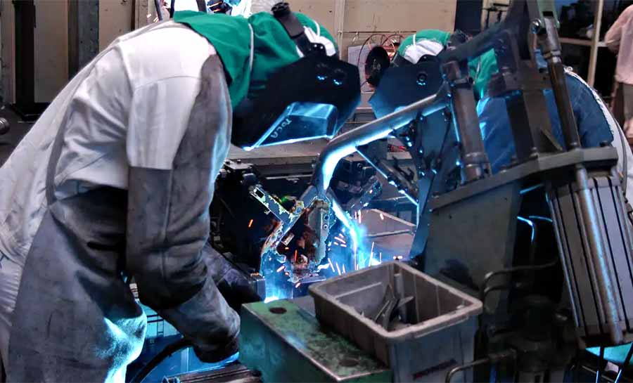 Vendas de máquinas e equipamentos sobem 13,4% no quadrimestre