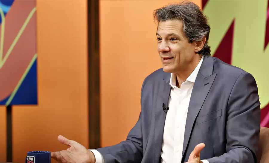 Governo prepara MP para recalibrar IOF e aumentar arrecadação