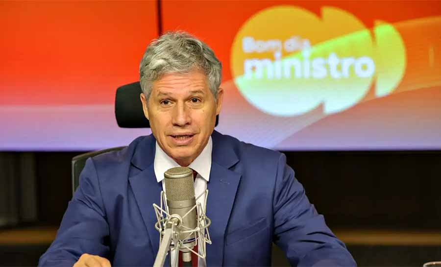 Ministro rebate críticas a alternativas para elevação do IOF