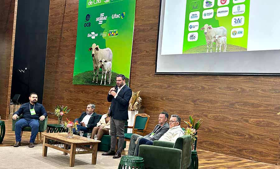 Sebrae participa do 1º Simpósio de Pecuária de Cria do Acre
