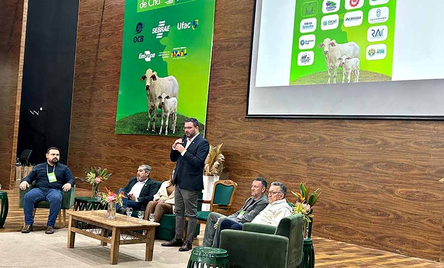 Sebrae participa do 1º Simpósio de Pecuária de Cria do Acre