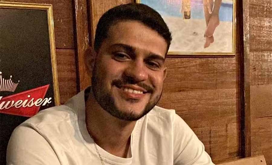 Jovem de 22 anos morre após bater moto contra cavalo em estrada no interior do Acre