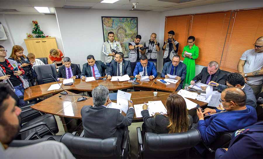 Comissões da Aleac intensificam trabalho antes do recesso e aprovam pacote de ajustes na Previdência Estadual