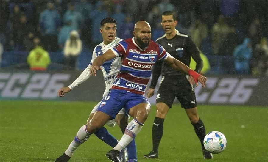 Em meio à ventania, Fortaleza perde e deixa a Libertadores
