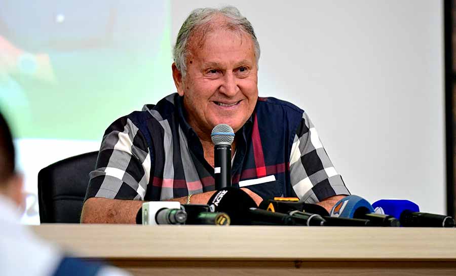 “A educação foi uma das bases que me trouxe até aqui”, diz Zico em entrevista coletiva no Acre