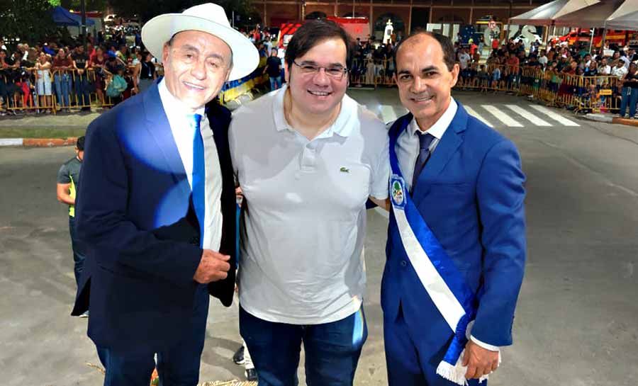 Bocalom faz avaliação positiva sobre agendas no Juruá