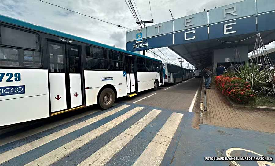 Justiça impede bloqueio do Terminal Urbano de Rio Branco para manifestação