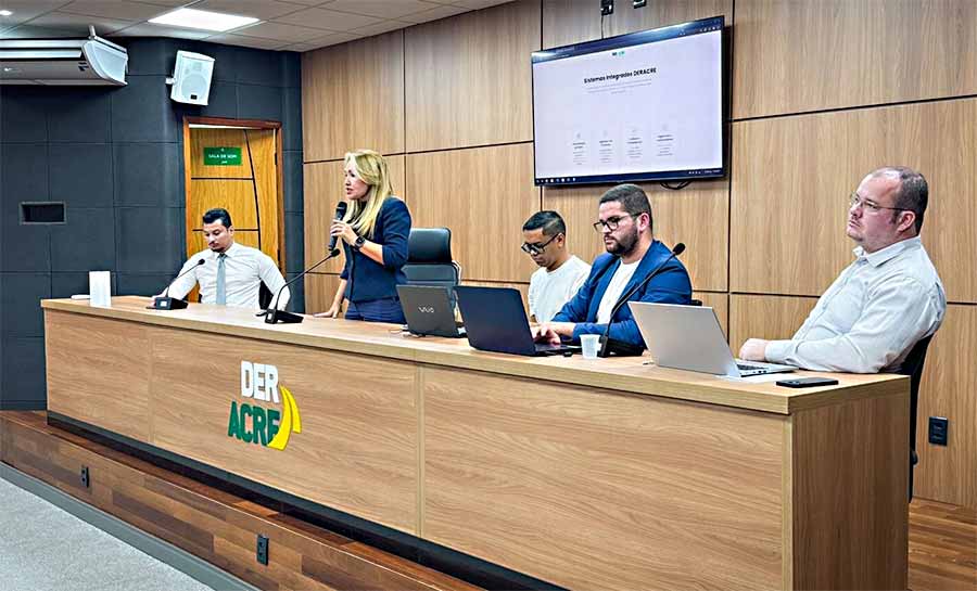 Deracre apresenta novos sistemas para modernizar a gestão de obras e dados