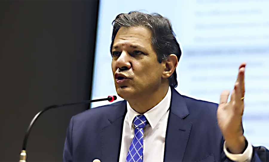 Medidas de corte de gastos serão inseridas em novo projeto, diz Haddad
