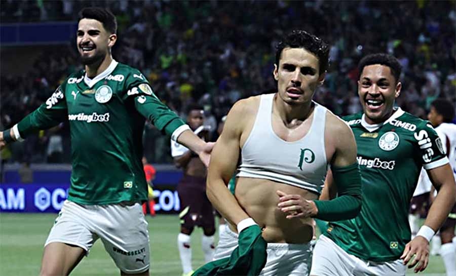 Jornalistas se rendem ao Palmeiras após virada épica contra LDU