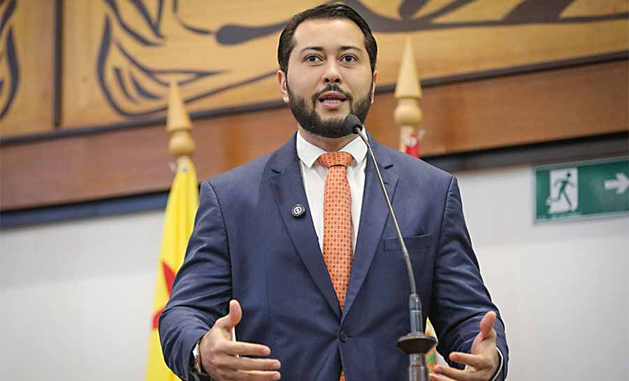 Emerson Jarude critica projeto de “orçamento climático” e afirma que proposta não traz benefícios reais à população acreana