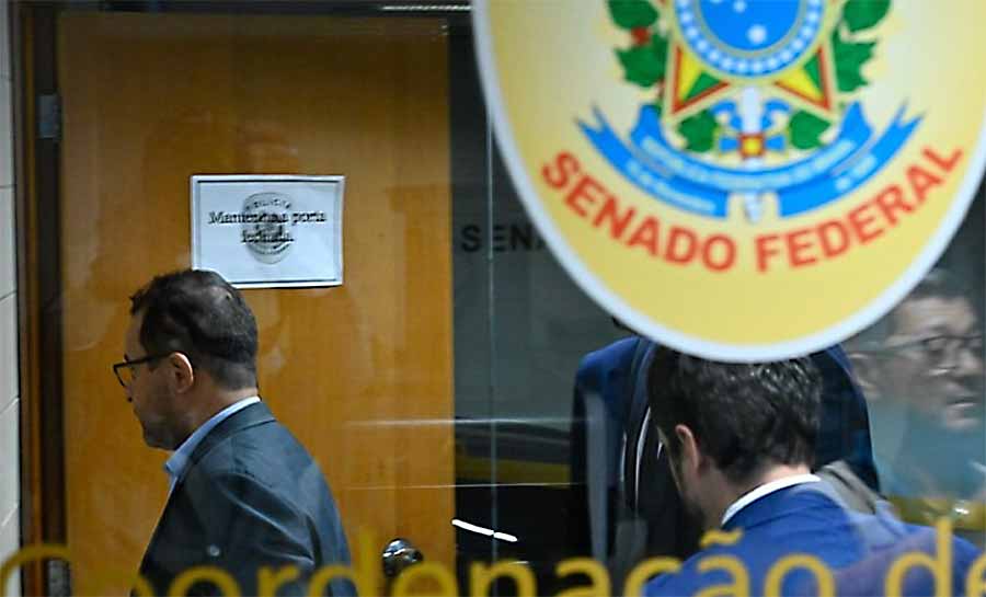 CPI: Ex-coordenador de pagamentos do INSS é preso após depoimento