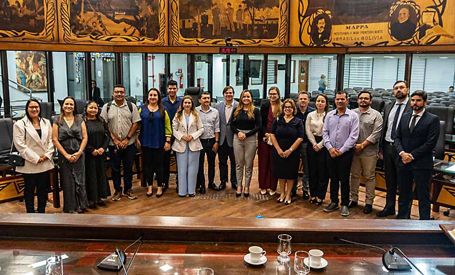 Aleac realiza audiência pública em homenagem ao Dia dos Médicos e destaca desafios da saúde no Acre