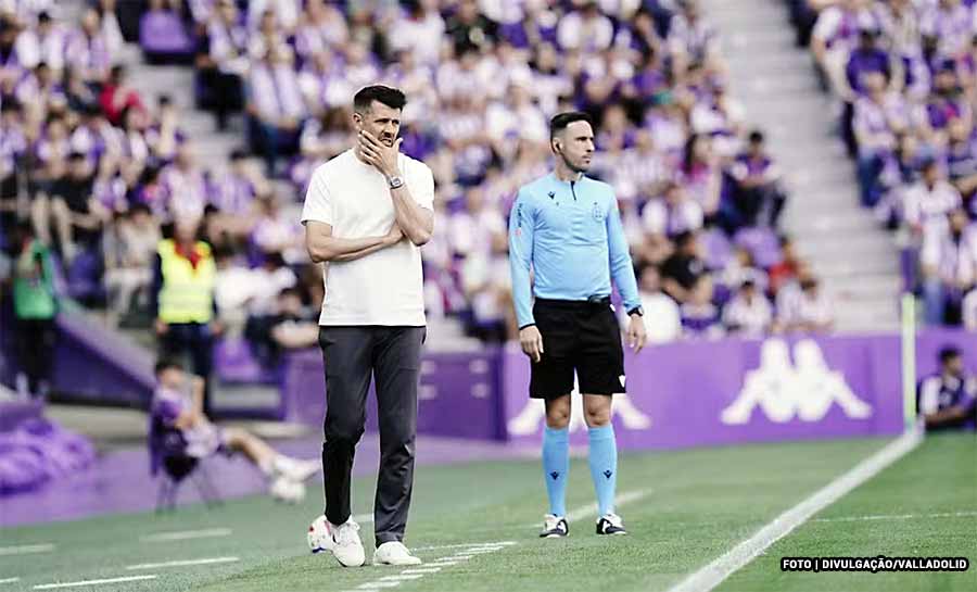 Pezzolano confirma negociação com o Inter: “Está caminhando forte”