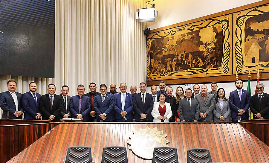 Aleac apresenta balanço legislativo de 2025 com quase 400 projetos protocolados