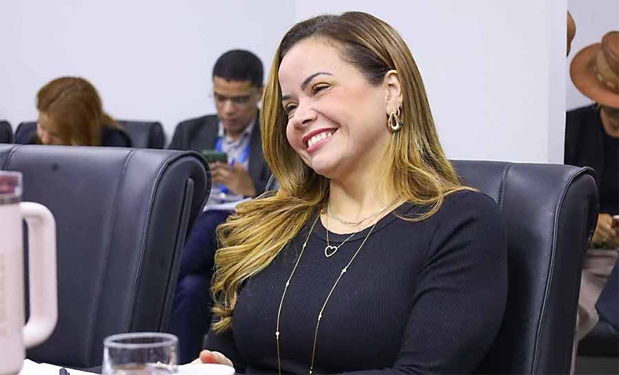 Com atuação firme, deputada Michelle Melo assegura conquistas dos servidores na LOA
